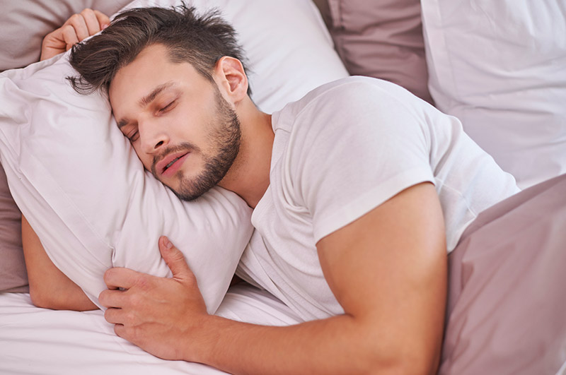 Dormir bien durante las vacaciones: clave para tu bienestar