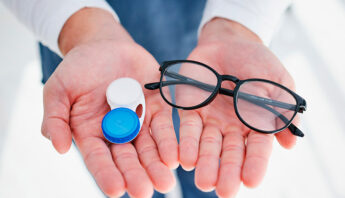 ¿Gafas o lentes de contacto?